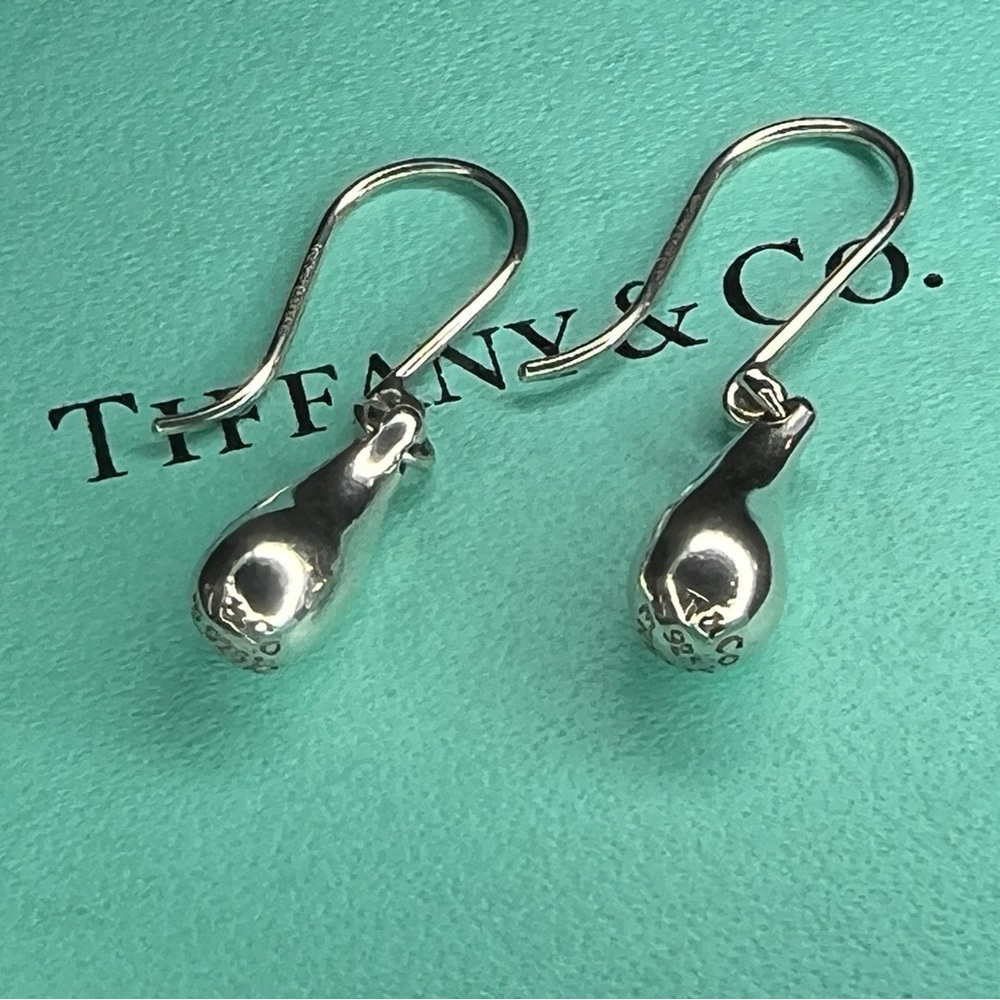 Tiffany & Co. Elsa Peretti Teardrop Dangle Drop Earrings